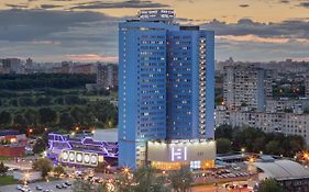 Отель Молодёжный Москва